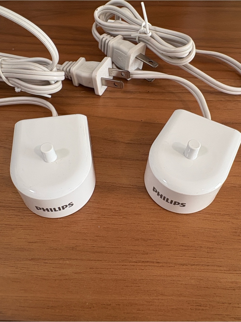 Phillips sonicare toothbrush charger - Picture 3 of 4